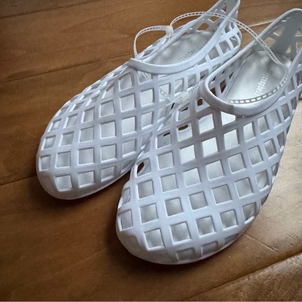 NWT Jeffrey Campbell Jellz Matte Jelly Slip On Flats Sz 8 ( no original box) - Picture 5 of 9
